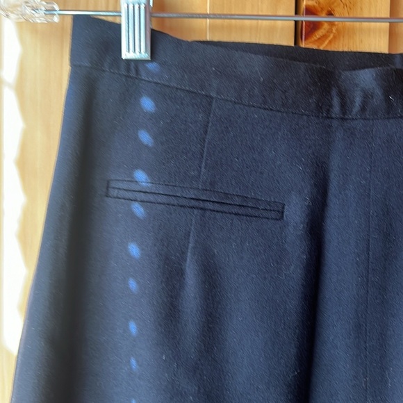 Vintage 90’s Victor Victoria navy cashmere mini skirt, made in Italy Size 44 - Picture 3 of 6